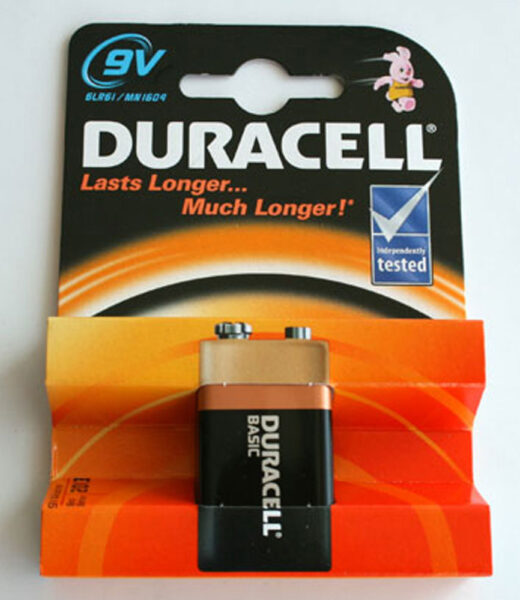 10902-EC Baterija DURACELL 9V (6LR61) IMPROVED BASIC bls 1/1 alkalna P10