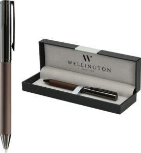 236292-EC Set pisaći Wellington Stamford ol.kem. smeđa u poklon kutiji P1/100