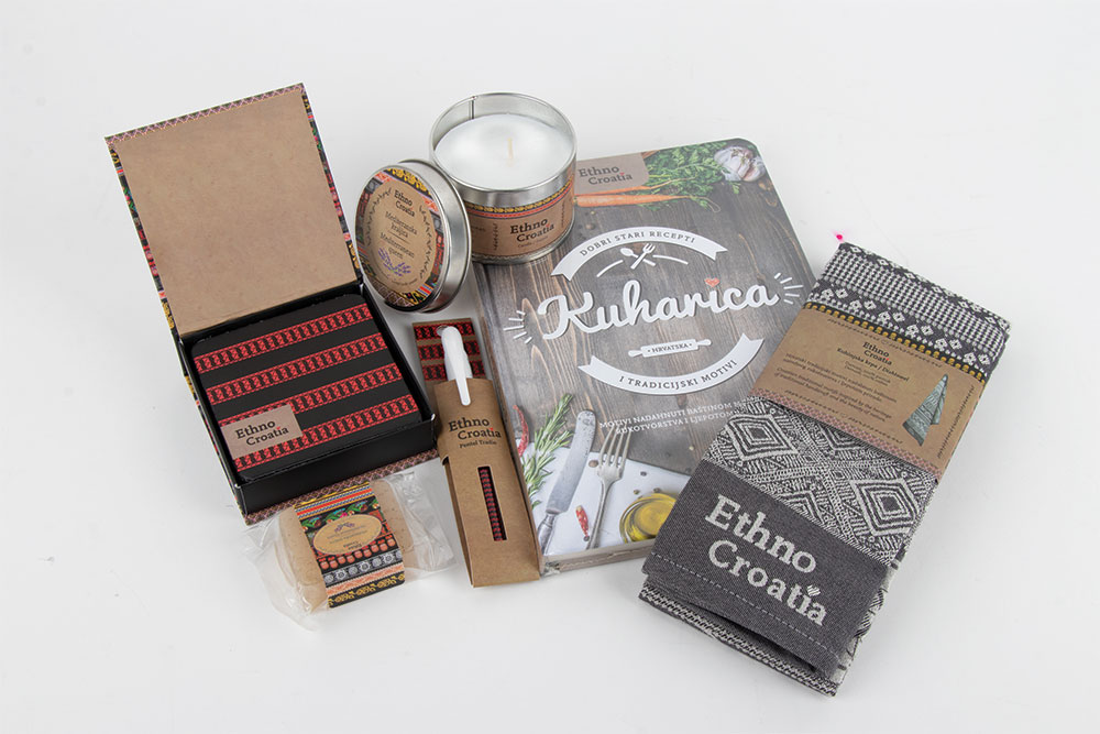 236784-EC Poklon paket Ethno Croatia ŠINJORINA