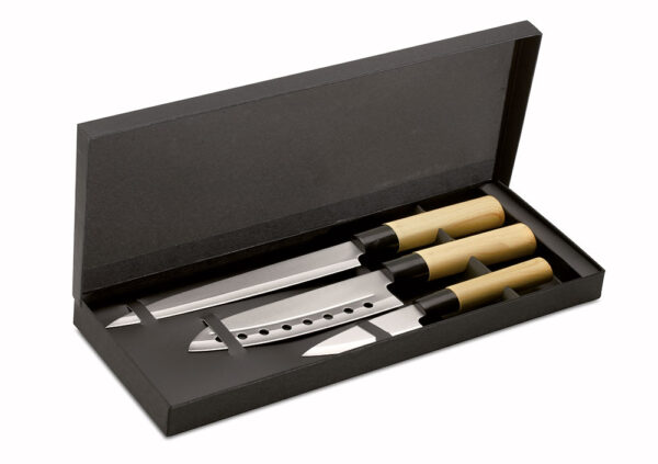 240451-EC Set japanskih noževa TAKI 3 noža u poklon kutiji 37x14x2,8 cm