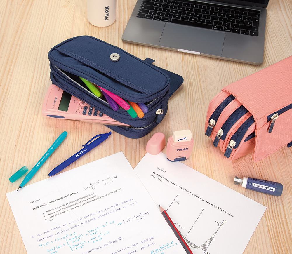 243144-EC Pernica vrećica MILAN 4 zipa sa preklopom 1918 plava P24